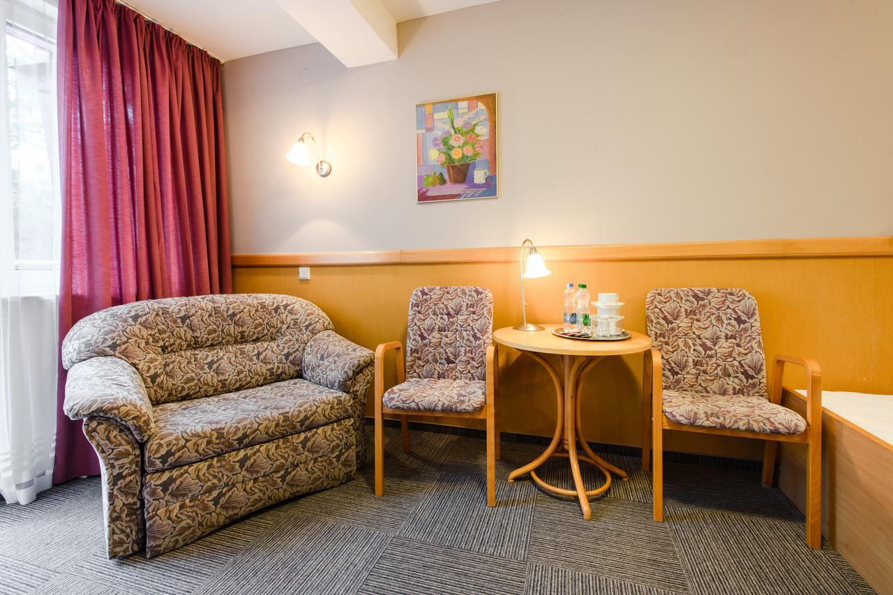 Melodia Hotel Jurata Kültér fotó